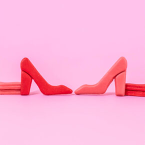 TACONES