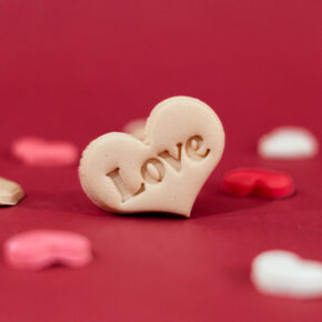 CORAZON LOVE