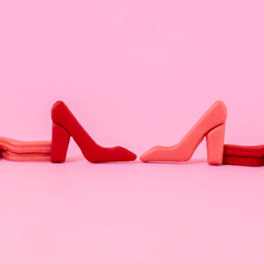 TACONES